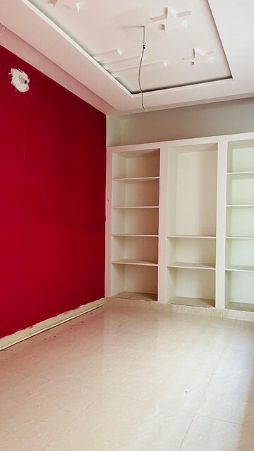 Room in 3.5 BHK Independent House at Kundanpally – for Sale