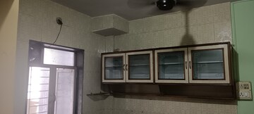Furnished Amenities in 2 BHK Apartment at Thane West – for Rent