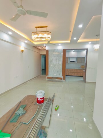 Furnished Amenities in 3 BHK Apartment at ABA Ivy County, Sector 75 – for Rent