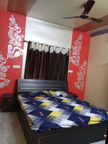 Bedroom in 1.5 BHK Apartment at Mowa – for Rent