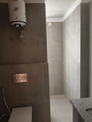Bathroom in 4 BHK Apartment at SS Linden, Sector 84 – for Rent