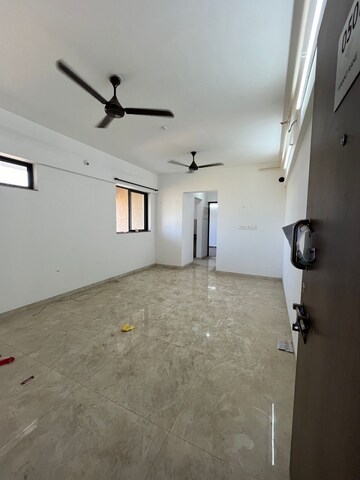 Room in 1 BHK Apartment at Lodha Palava City, Dombivli East – for Rent