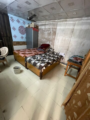 Master Bedroom in 3 BHK Apartment at Gaur City 2 - 11th Avenue, Sector 16c Greater Noida – for Rent