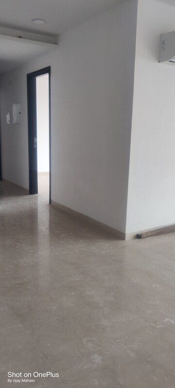 Room in 3 BHK Apartment at The Park Residency Andheri, Andheri West – for Sale