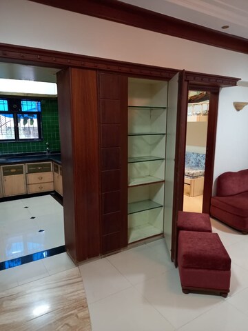 Room in 1 BHK Apartment at Kanakia Sanskruti CHS, Kandivali East – for Sale