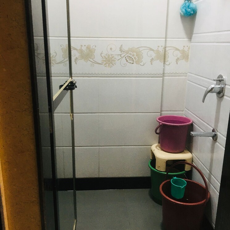 Bathroom, shree-ganesh-krupa-chs-girgaon 1 Bedroom 365 Sq.Ft. Apartment In Khetwadi Mumbai 8206186