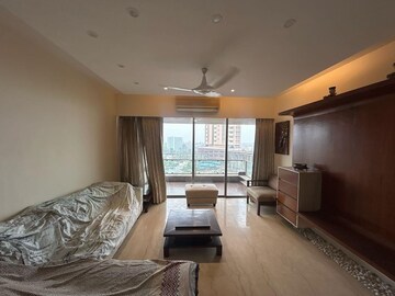 Living Room in 3 BHK Apartment at Siddhivinayak Horizon, Prabhadevi – for Sale