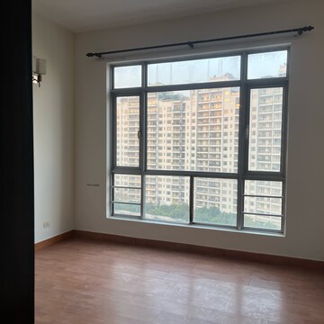 Room in 3 BHK Apartment at Central Park II-Bellevue, Tikri – for Rent