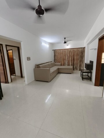 2 BHK Apartment For Rent in Samudra Darshan Andheri West Mumbai  8206266