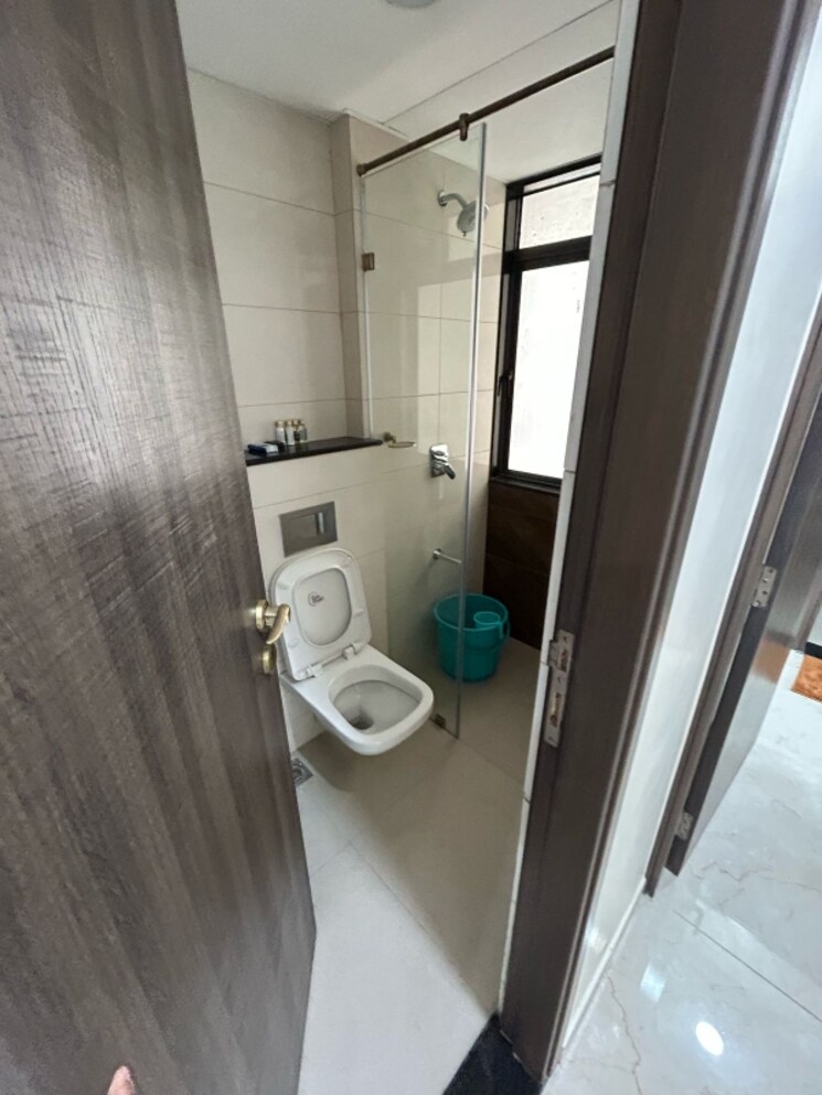 Bathroom, godrej-urban-park 2 Bedroom 665 Sq.Ft. Apartment In Chandivali Mumbai 8206298