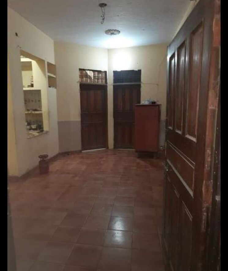 Room, aliganj 4 Bedroom 1200 Sq.Ft. Independent House In Aliganj Lucknow 8206306