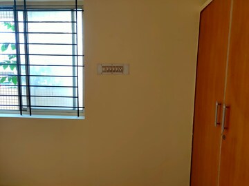 Room in 2 BHK Builder Floor at Devarachikkana Halli – for Rent
