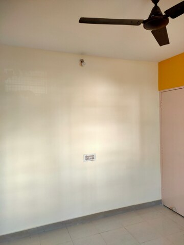 Room in 2 BHK Builder Floor at Devarachikkana Halli – for Rent