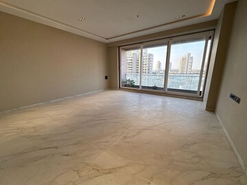 Room in 3 BHK Apartment at Rustomjee Crown, Prabhadevi – for Sale