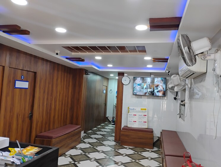 Team Area, park street Commercial Showroom 5500 Sq.Ft. In Park Street Kolkata 8206319