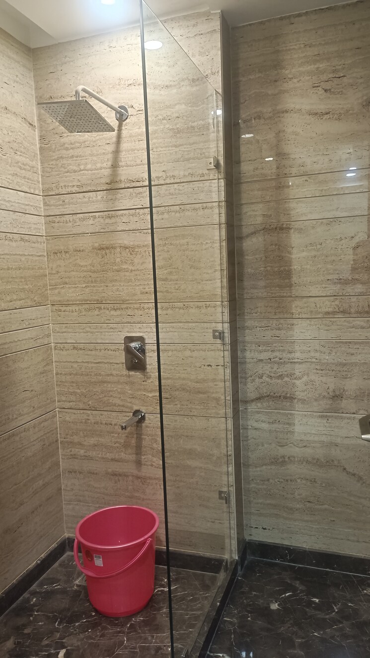 Bathroom, new rajinder nagar 4 Bedroom 2350 Sq.Ft. Builder Floor In New Rajinder Nagar Delhi 8206370