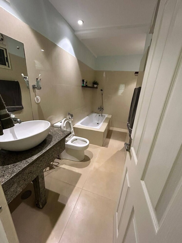Bathroom, purva-venezia 3 Bedroom 1610 Sq.Ft. Apartment In Yelahanka New Town Bangalore 8206415
