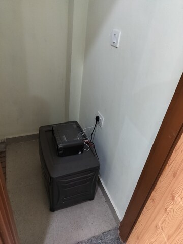 Furnished Amenities in 1 BHK Builder Floor at Sector 40 – for Rent