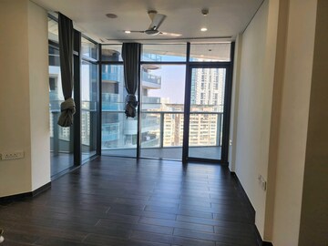 Room in 3 BHK Apartment at Omkar 1973, Worli – for Sale