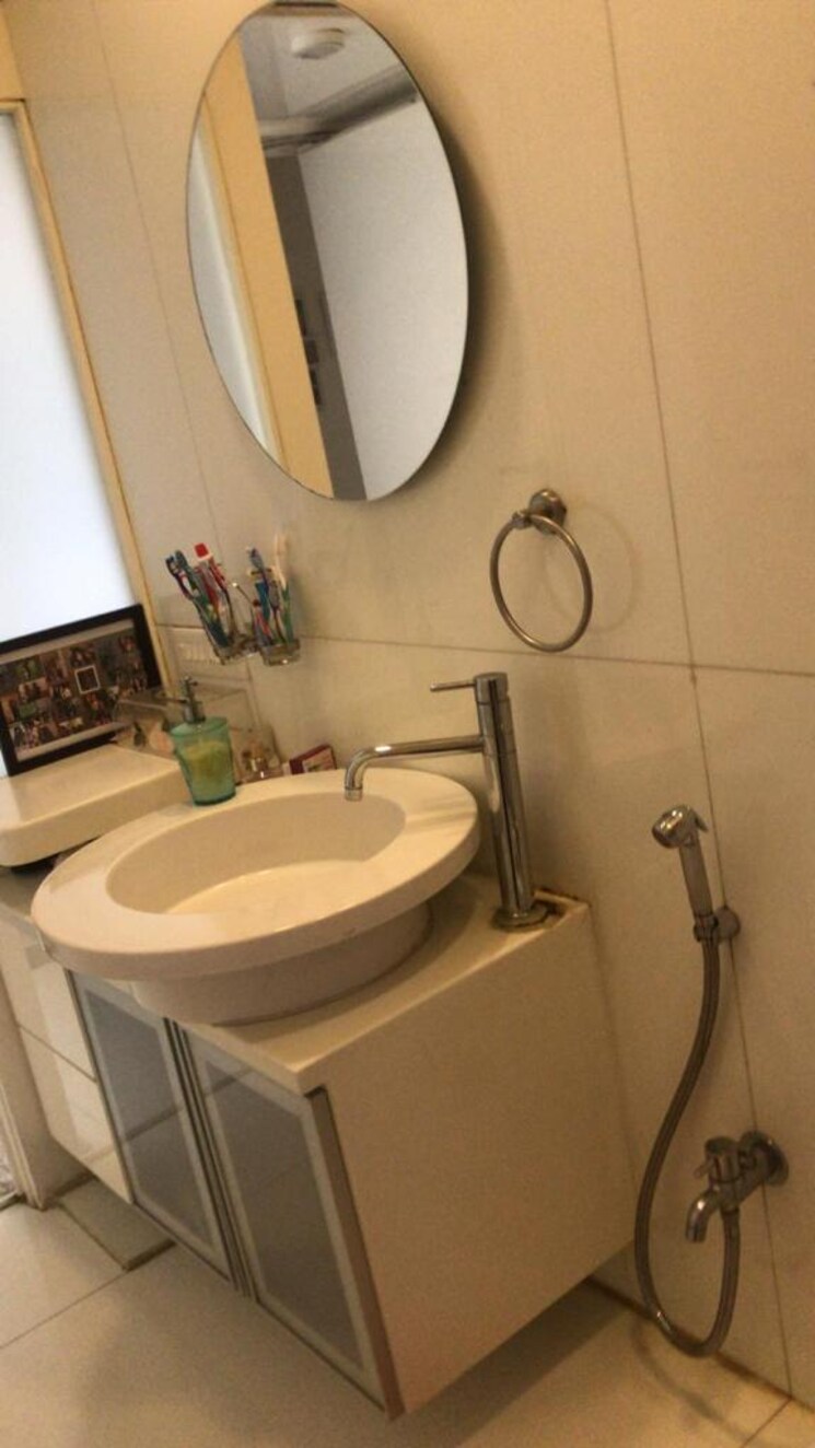 Bathroom, andheri west 4 Bedroom 2400 Sq.Ft. Apartment In Andheri West Mumbai 8206605