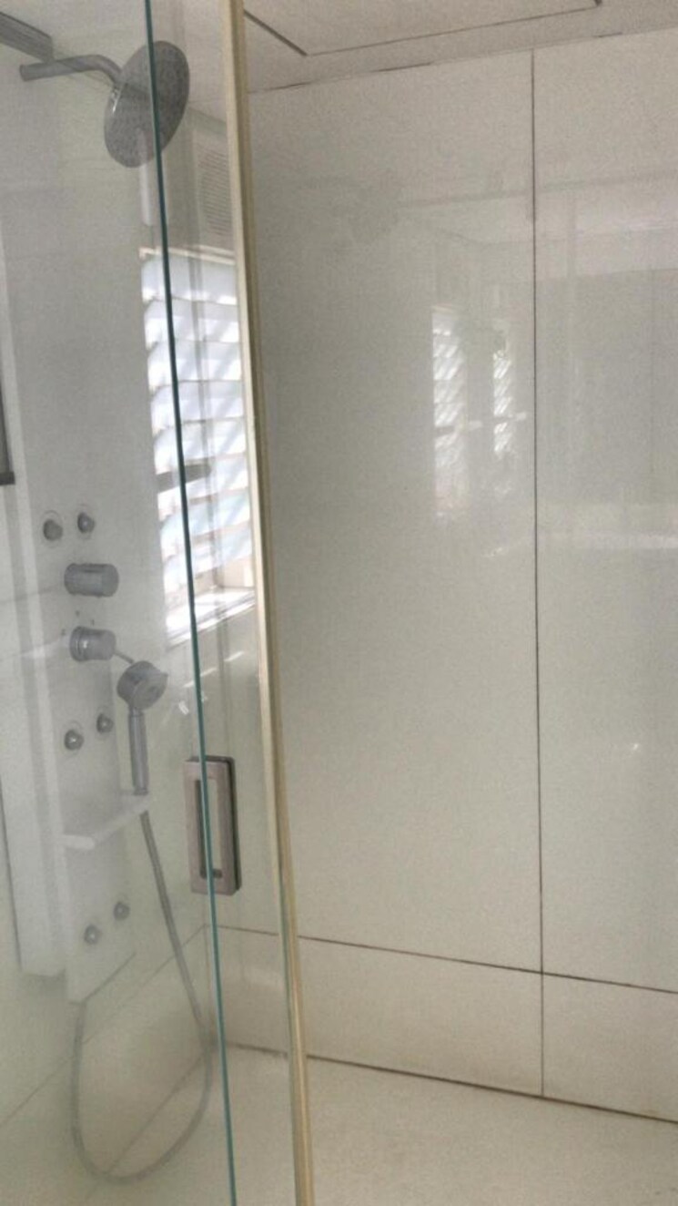 Bathroom, andheri west 4 Bedroom 2400 Sq.Ft. Apartment In Andheri West Mumbai 8206605