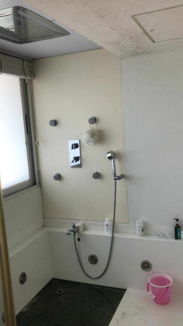 Bathroom, andheri west 4 Bedroom 2400 Sq.Ft. Apartment In Andheri West Mumbai 8206605