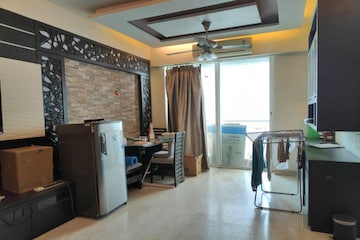 3 BHK Apartment For Resale in Raheja Atlantis Lower Parel Mumbai  8206617