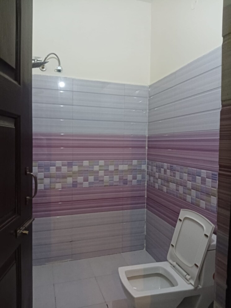Bathroom, prime-city-greater-noida 2 Bedroom 120 Sq.Mt. Villa In Sector 3 Greater Noida Greater Noida 8206631