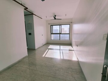 Living Room in 2 BHK Apartment at Kalpataru Paramount, Kapur Bawdi – for Rent