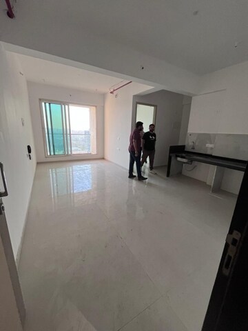 Room in 1 BHK Apartment at Neelam Solstice, Ghatkopar East – for Rent