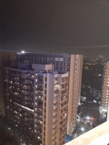 Master Plan in 2 BHK Apartment at Hirani Swanand Oasis, Kurla – for Rent