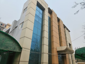 Commercial Office Space 800 Sq.Mt. For Resale in Sector 58 Noida  8206756