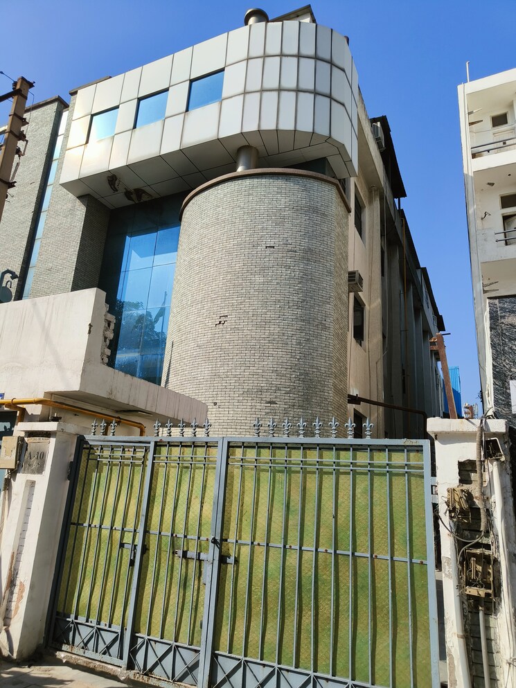 Exterior View, sector 58 Commercial Office Space 800 Sq.Mt. In Sector 58 Noida 8206756