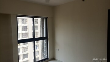 Room in 1 BHK Apartment at Lodha Casa Maxima, Mira Road – for Rent