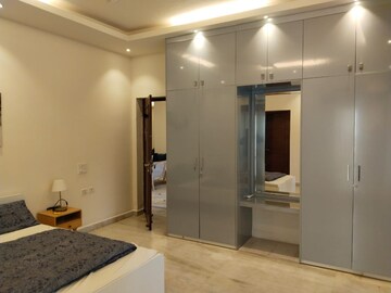 Room in 3 BHK Apartment at Rajapushpa Provincia, Narsingi – for Rent