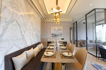 Living Room in 3 BHK Apartment at Bhoomi Simana, Parel – for Sale
