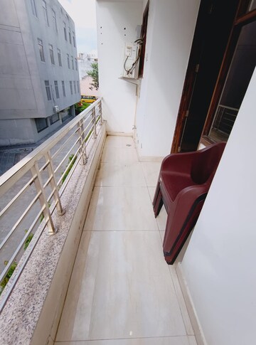 Balcony in 2 BHK Builder Floor at Sector 47 – for Rent