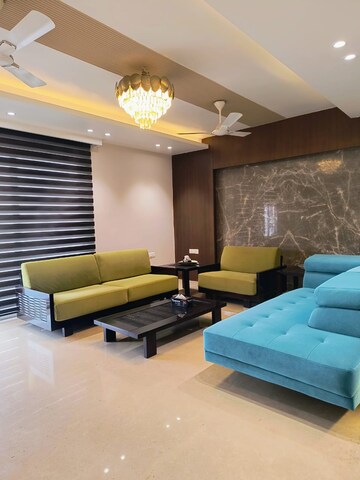 Living Room in 3 BHK Builder Floor at SS Mayfield Gardens, Sector 51 – for Rent