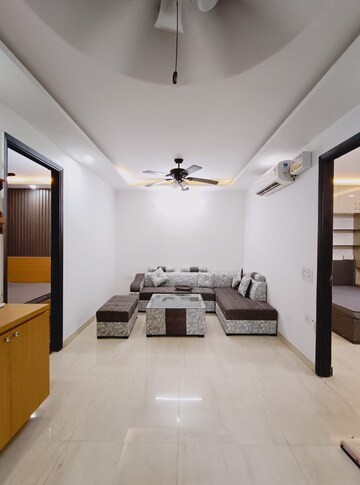 Living Room in 2 BHK Builder Floor at Sector 45 – for Rent