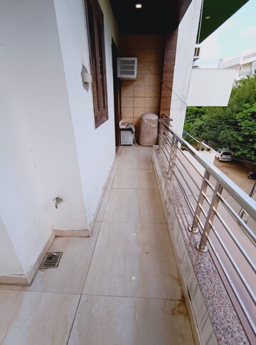 Balcony in 2 BHK Builder Floor at Sector 45 – for Rent