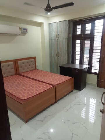 Bedroom in 2 BHK Builder Floor at Sector 30 – for Rent