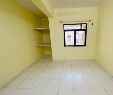 Room in 3 BHK Apartment at Magnolia Enclave, Powai – for Rent