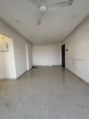 Room in 3 BHK Apartment at Sidhivinayak Hill Ridge, Powai – for Rent