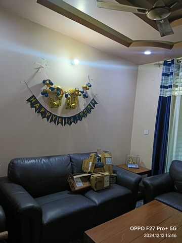 Living Room in 2 BHK Builder Floor at Sector 52 – for Rent