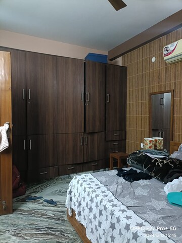 Bedroom in 2 BHK Builder Floor at Sector 52 – for Rent