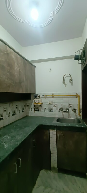 Kitchen in 2 BHK Builder Floor at Mayur Vihar Phase 1 – for Rent