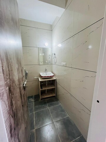  2 BHK Builder Floor at Sector 40 – for Rent