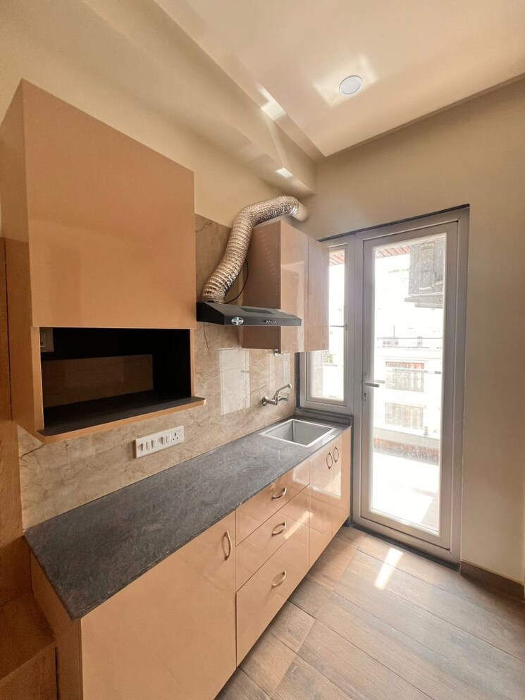 Kitchen, sector 38 1 Bedroom 750 Sq.Ft. Builder Floor In Sector 38 Gurgaon 8207055