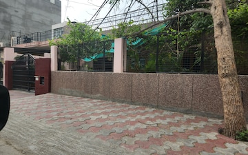 Plot For Sale in Sector 15a