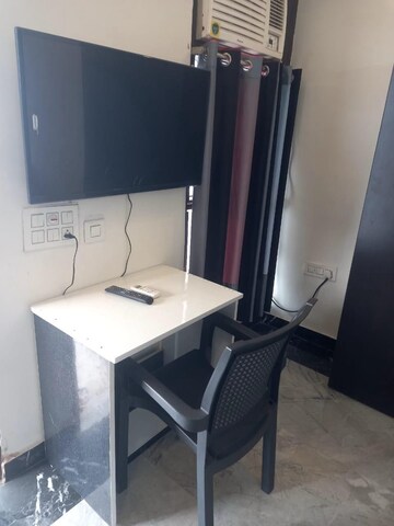 Master Bedroom in 1 RK Builder Floor at Sector 45 – for Rent
